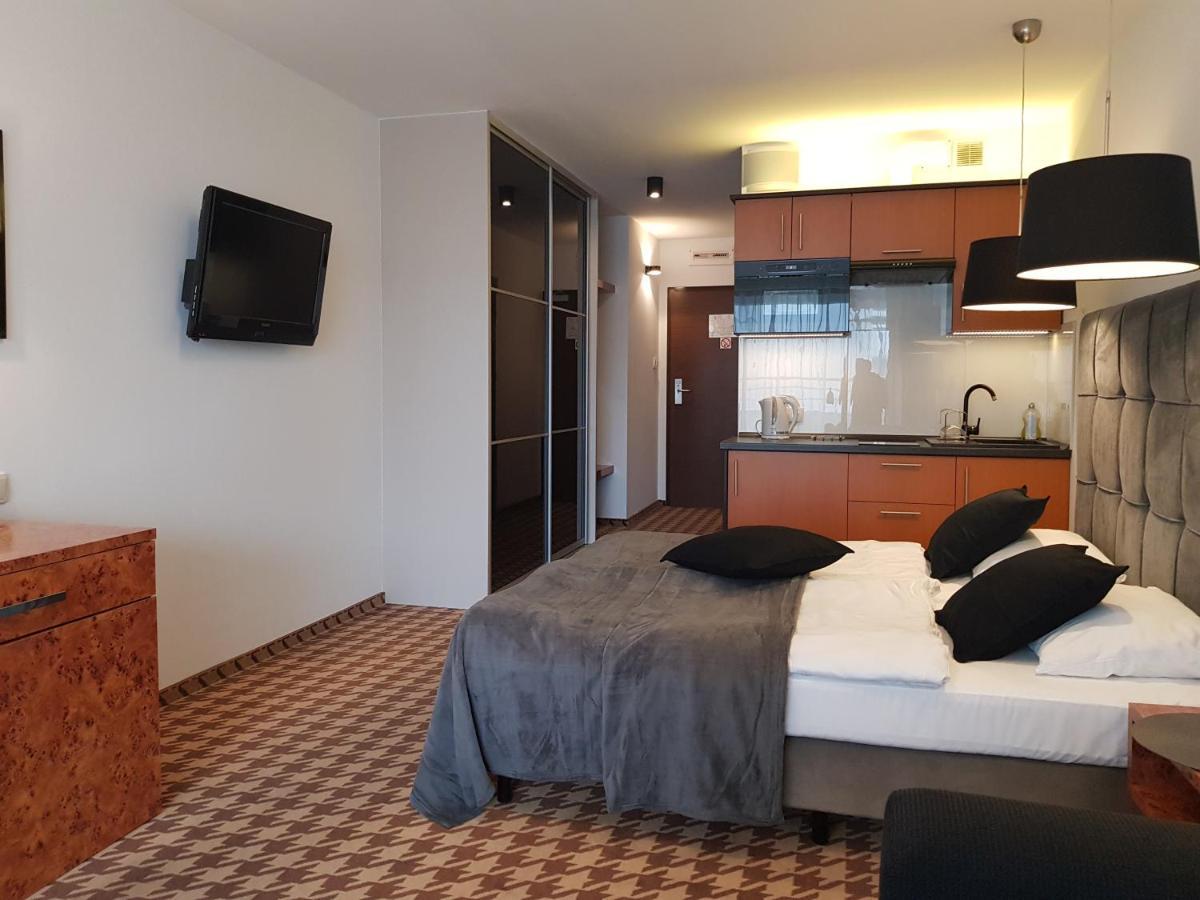 Apartament W Hotelu Sand コウォブジェク エクステリア 写真
