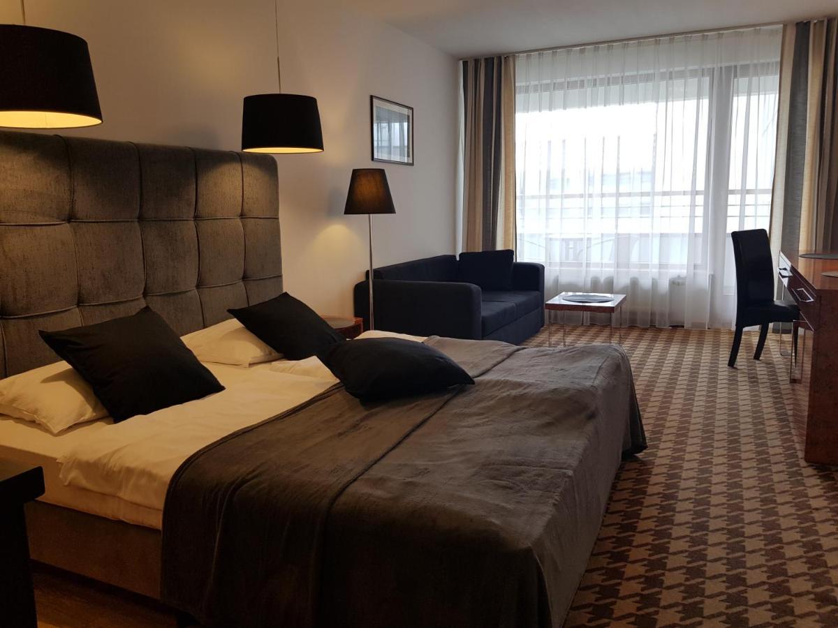 Apartament W Hotelu Sand コウォブジェク エクステリア 写真